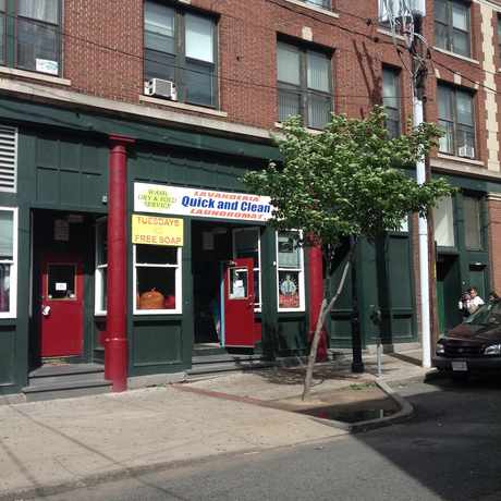 Photo of Lavanderia Quick & Clean Laundromat in Chelsea