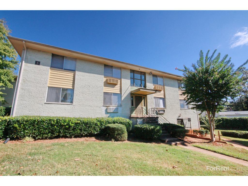 4015 Covington Highway, Decatur GA Walk Score