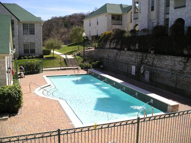 Picture of River Hill Apartments, Kerrville TX - Walk Score