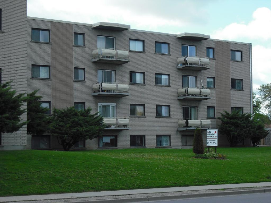 147, 149 Fairway Road North, Kitchener ON Walk Score