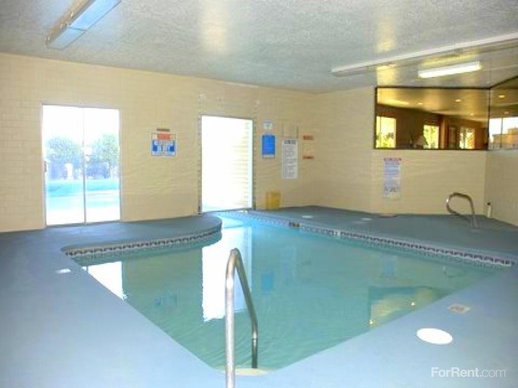 Uptown Square Apartments, Albuquerque NM Walk Score