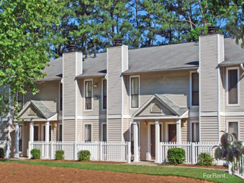Dunwoody Crossing Apartments, Sandy Springs GA Walk Score