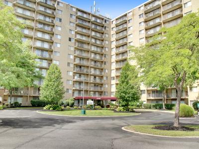 Willoughby Hills Towers Apartments Willoughby Hills Towers Apartments