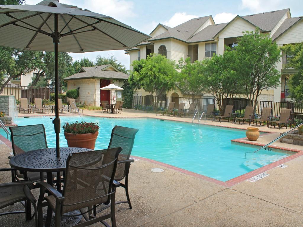 Signature Ridge Apartments, San Antonio TX Walk Score