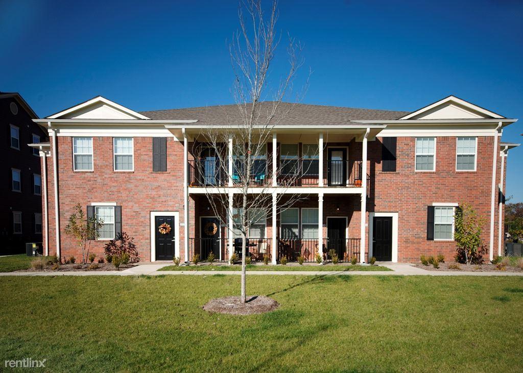 Traditions at Mid Rivers Apartments, Cottleville MO Walk Score