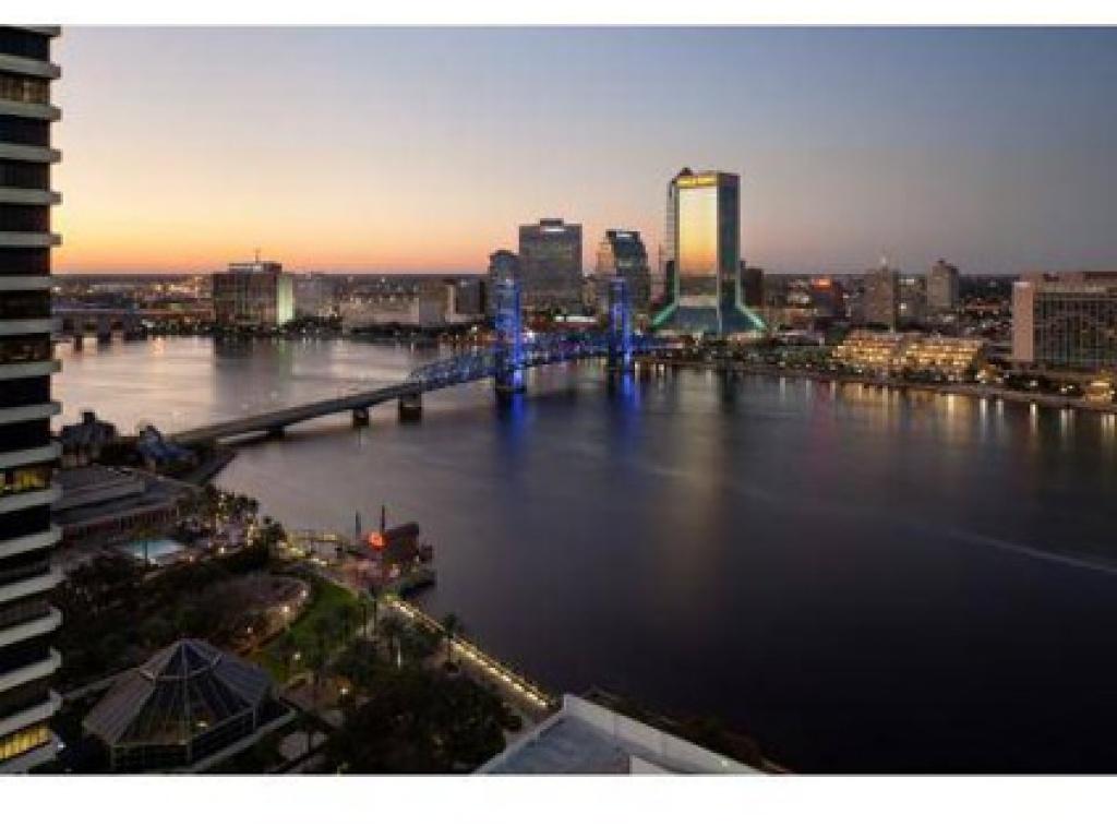 The Strand Apartments, Jacksonville FL Walk Score