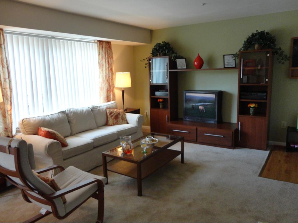 The Courts of Camp Springs Apartments, Camp Springs MD