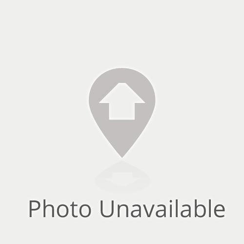 Royal Gardens Apartments, Hemet CA - Walk Score