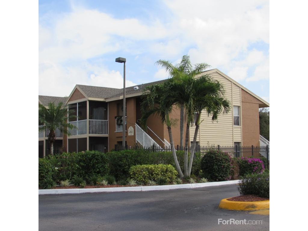 coral palms condominiums coral palms apartments golden gate fl walk score coral palms condominiums coral palms apartments golden gate fl walk score