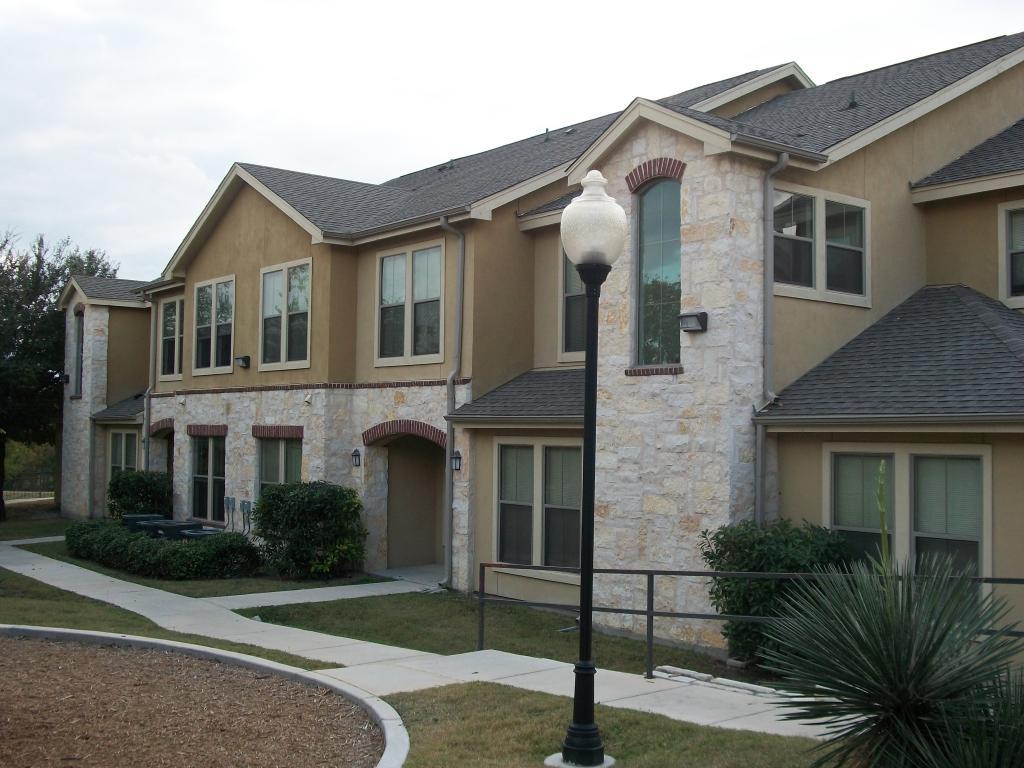 The Meadows At Bentley Drive Apartments San Antonio Tx
