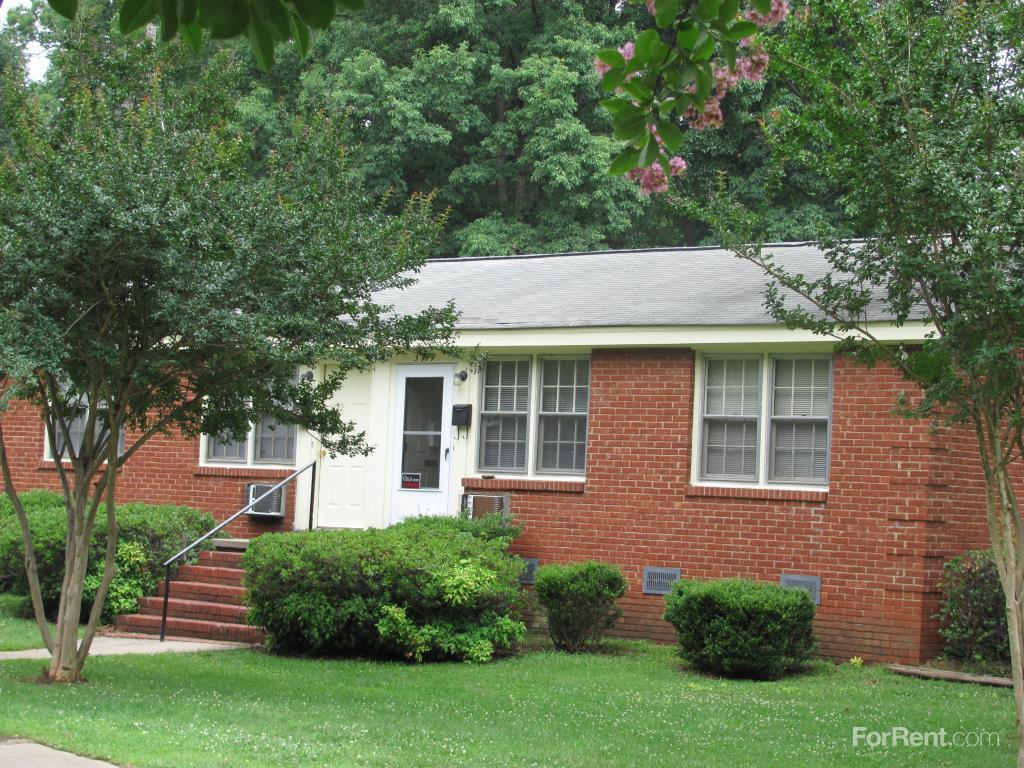 Shamrock Gardens Apartments Charlotte Nc Walk Score Shamrock Gardens Apartments Photo 4 Street View