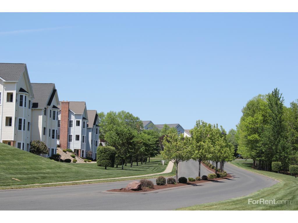 The Mansions at Hockanum Crossing Apartments, Vernon CT Walk Score