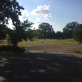 Photo of War Memorial Park Golf Course