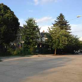 Photo of 11th St & Champlost Av