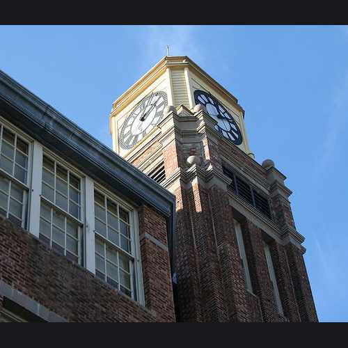photo of I.S. 061 William A Morris at 445 Castleton Avenue Staten Island NY 10301