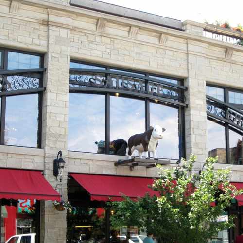 photo of Gene's Sausage Shop and Delicatessen at 4750 North Lincoln Avenue Chicago IL 60625