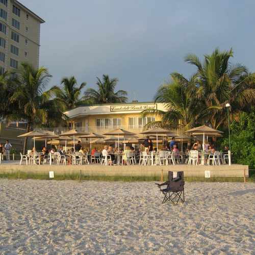 photo of The Turtle Club Restaurant at 9225 Gulf Shore Drive Naples FL 34108