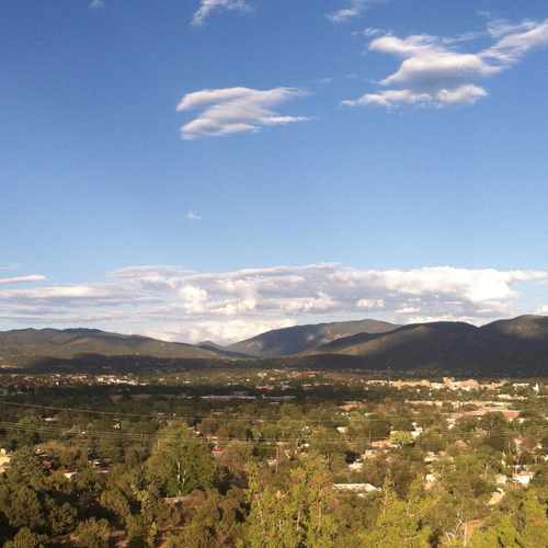 photo of Frank S Ortiz Park at El Camino De Las Cruces Santa Fe NM 87501