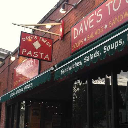 photo of Dave's Fresh Pasta at 81 Holland Street Somerville MA 02144