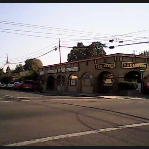 photo of B & E Liquors at 946 West Poplar Street Stockton CA 95203