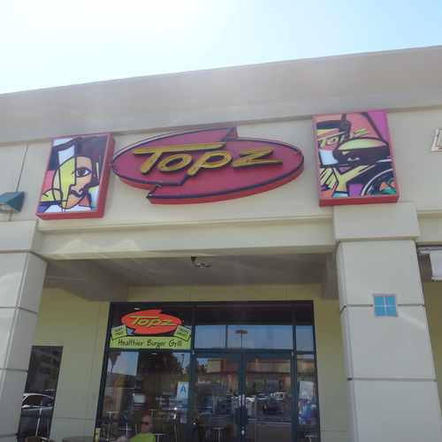 photo of Topz - Warner Center at 6500 Canoga Avenue Los Angeles CA 91303