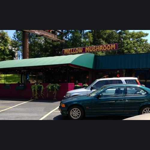 photo of Mellow Mushroom Emory at 1679 Lavista Road Atlanta GA 30329