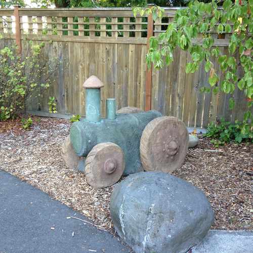 photo of Local Art at 11545 19th Avenue Northeast Seattle WA 98125