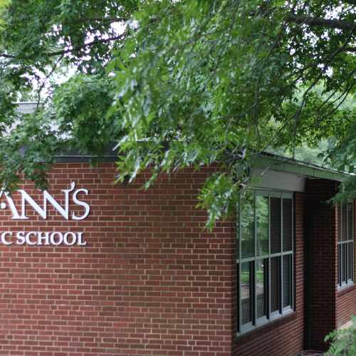 photo of Saint Ann Catholic School at 600 Hillside Avenue Charlotte NC 28209