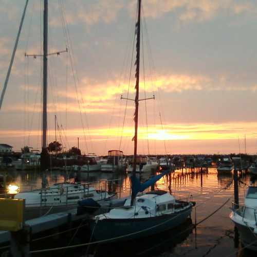 photo of Northeast Yacht Club at 14021 Lake Shore Boulevard Cleveland OH 44110