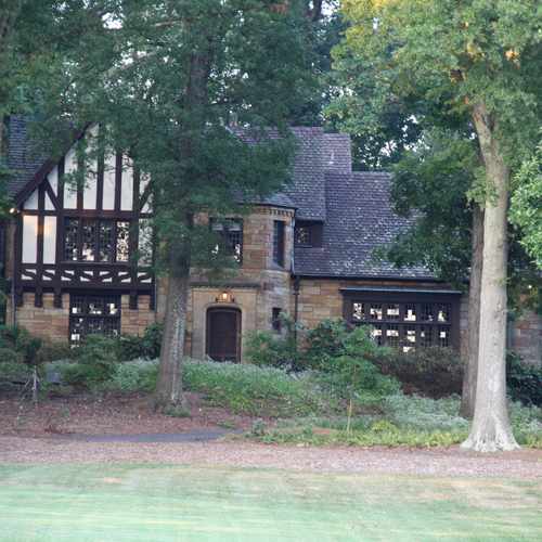 photo of Fritz Seifart House at 421 Hempstead Place Charlotte NC 28207