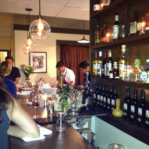 photo of Bar Cantinetta at 2811 East Madison Street Seattle WA 98112