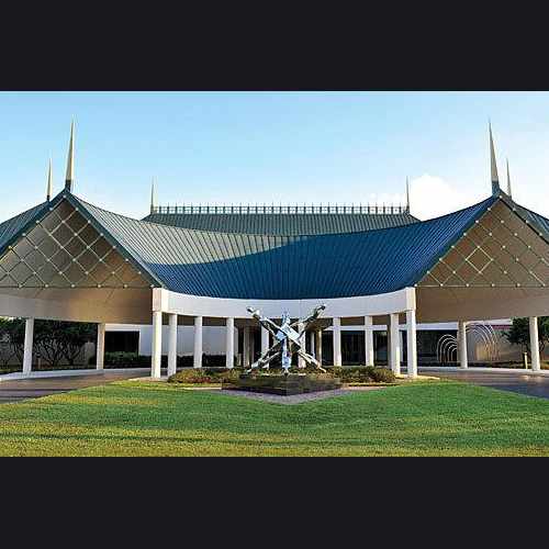photo of Philharmonic Center for the Arts at 5833 Pelican Bay Boulevard Naples FL 34108