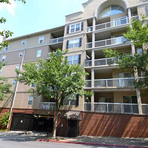 photo of Peachtree Walk Condominiums at 1074 Peachtree Walk Northeast Atlanta GA 30309