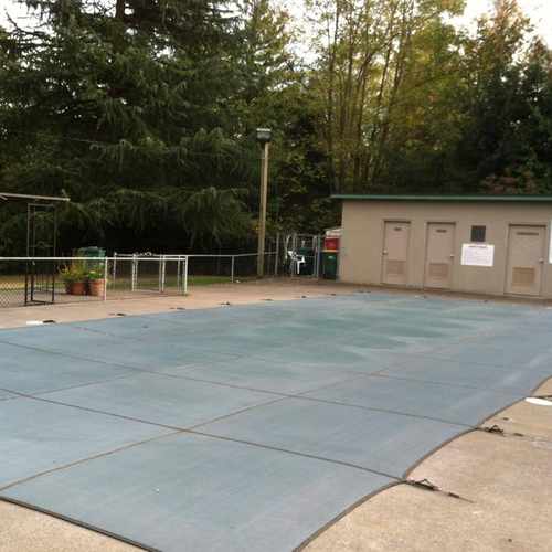 photo of Vista Brook Pool at 8630 Southwest Cecilia Terrace Portland OR 97223