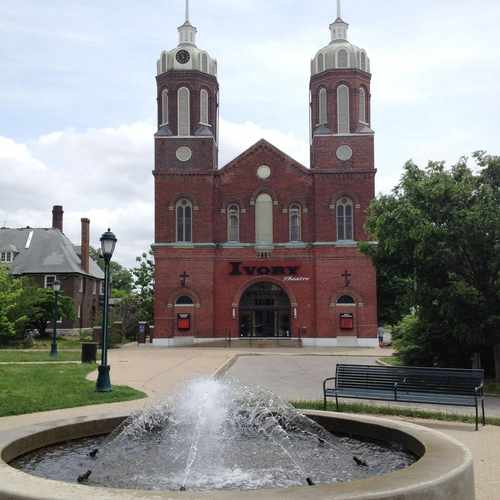 photo of Ivory Triangle Park at 7700 Ivory Avenue St. Louis MO 63111