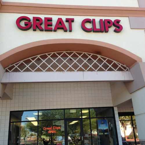 photo of Great Clips at 2487 South Gilbert Road Gilbert AZ 85295