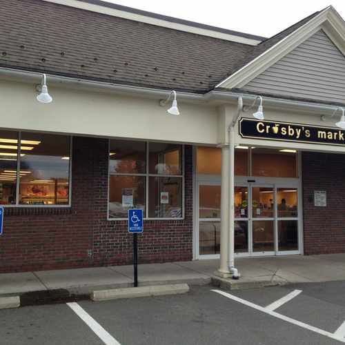 photo of Crosby Market Hamilton at 15 Walnut Rd South Hamilton MA 01982