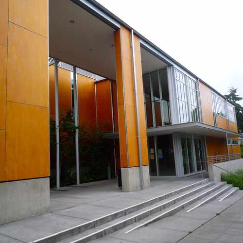 photo of Seattle Public Library - Southwest Branch at 9010 35th Avenue Southwest Seattle WA 98126