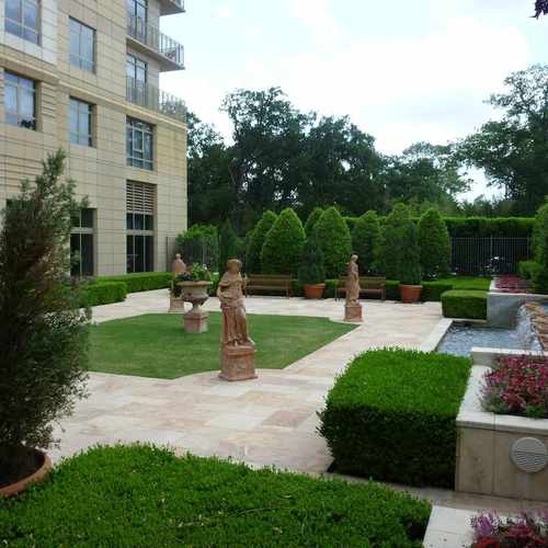 photo of Montebello Condos at 1100 Uptown Park Boulevard Houston TX 77056