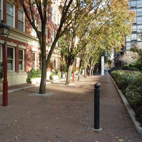 photo of Locust Street (500 block) at South 6th Street Philadelphia PA US