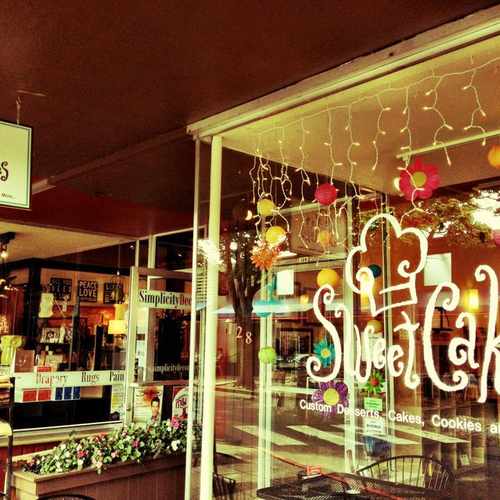 photo of Sweet Cakes at 128 Park Lane Kirkland WA 98033