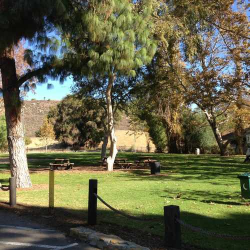 photo of Grape Arbor Park at 5100 Parkville Road Calabasas CA 91301