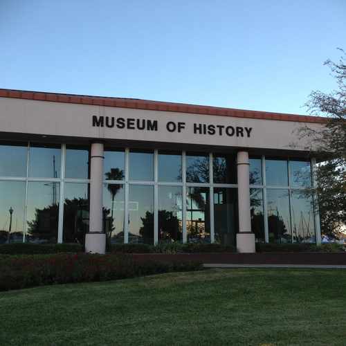 photo of St Petersburg Museum of History at 335 2nd Avenue Northeast St. Petersburg FL 33701