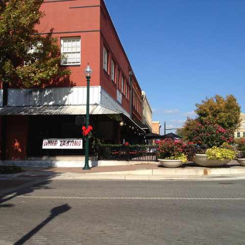 photo of Landon Winery at 101 North Kentucky Street McKinney TX 75069