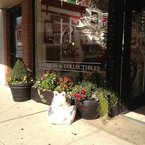 photo of H Antiques at 120 S Tennessee St McKinney TX 75069
