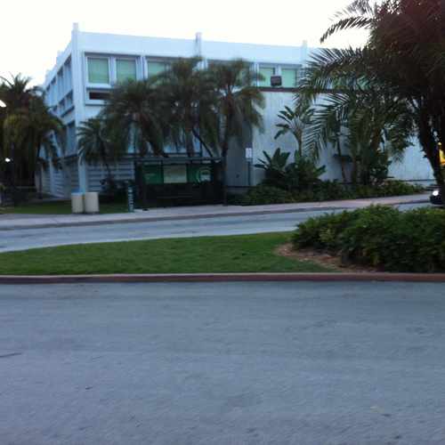 photo of Stanford Circle Shuttle at Memorial Drive Coral Gables FL 33146