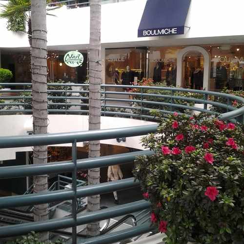 photo of Brentwood Gardens at San Vicente Boulevard Los Angeles CA US