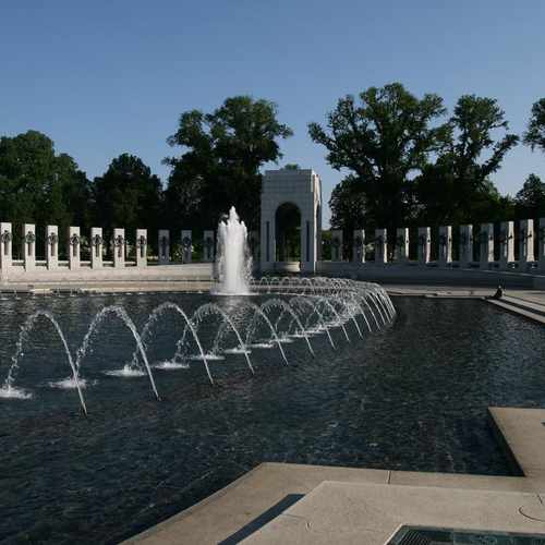 photo of World War II Veterans Memorial at 17th Street Independence Avenue Southwest Washington DC 20006
