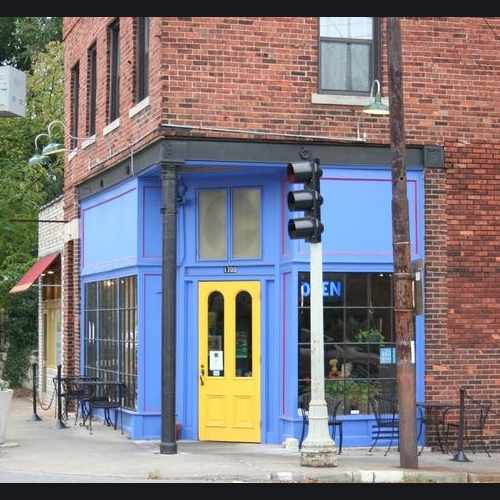 photo of Blue Bird Bistro at 1700 Summit Street Kansas City MO 64108