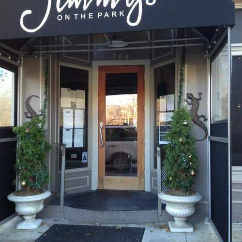 photo of Jimmy's On the Park at 700 De Mun Avenue St. Louis MO 63105
